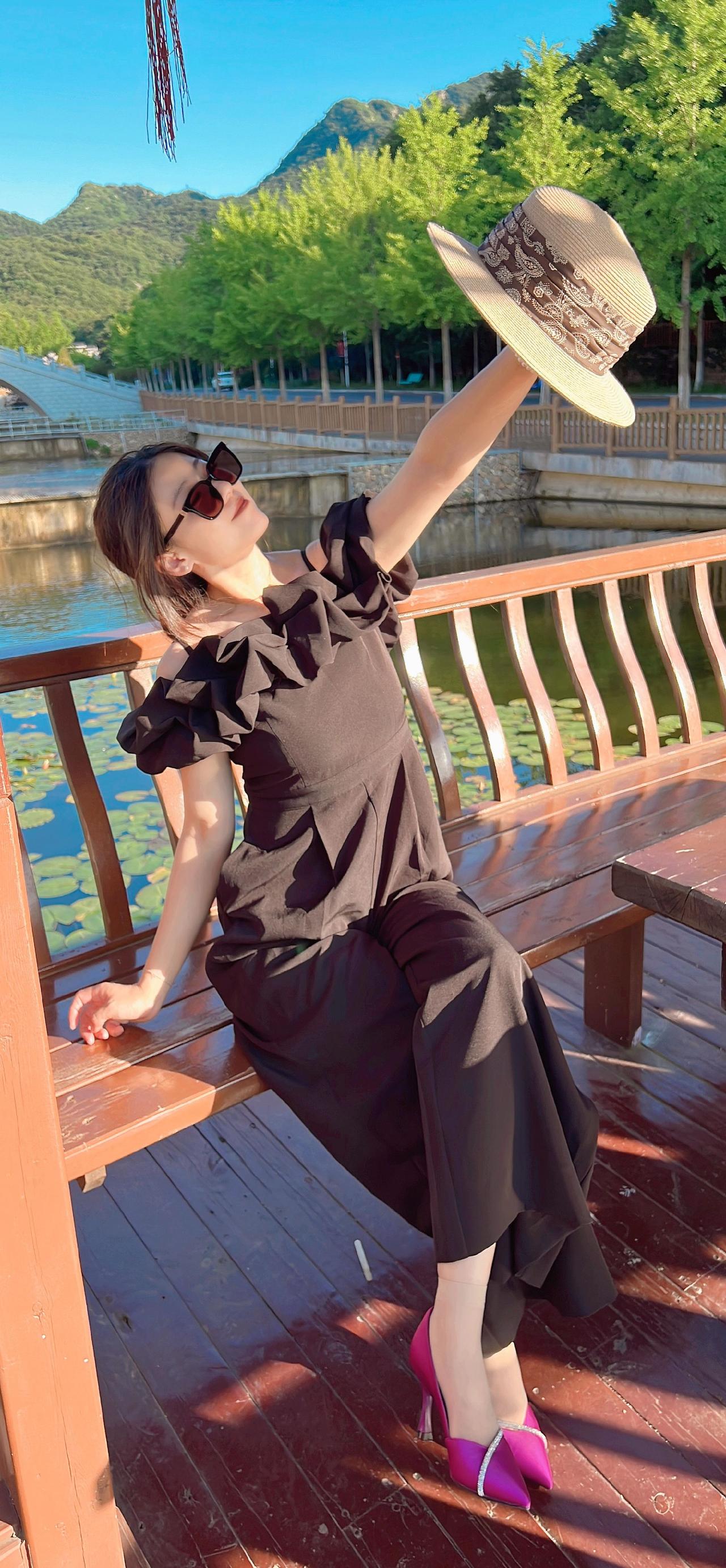 景点打卡pose 爱拍照爱生活