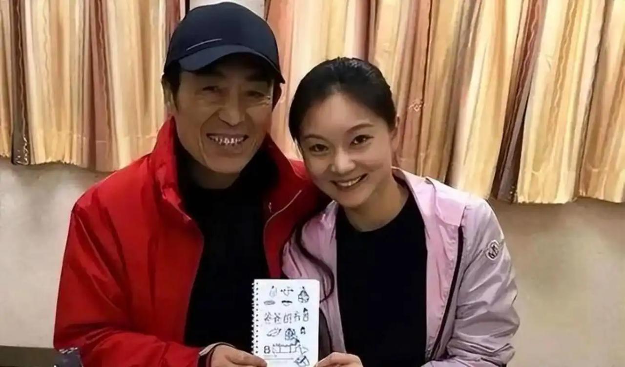 1999年，18岁的陈婷频繁恶心呕吐，去医院一查发现怀孕了，孩子父亲是比她大31