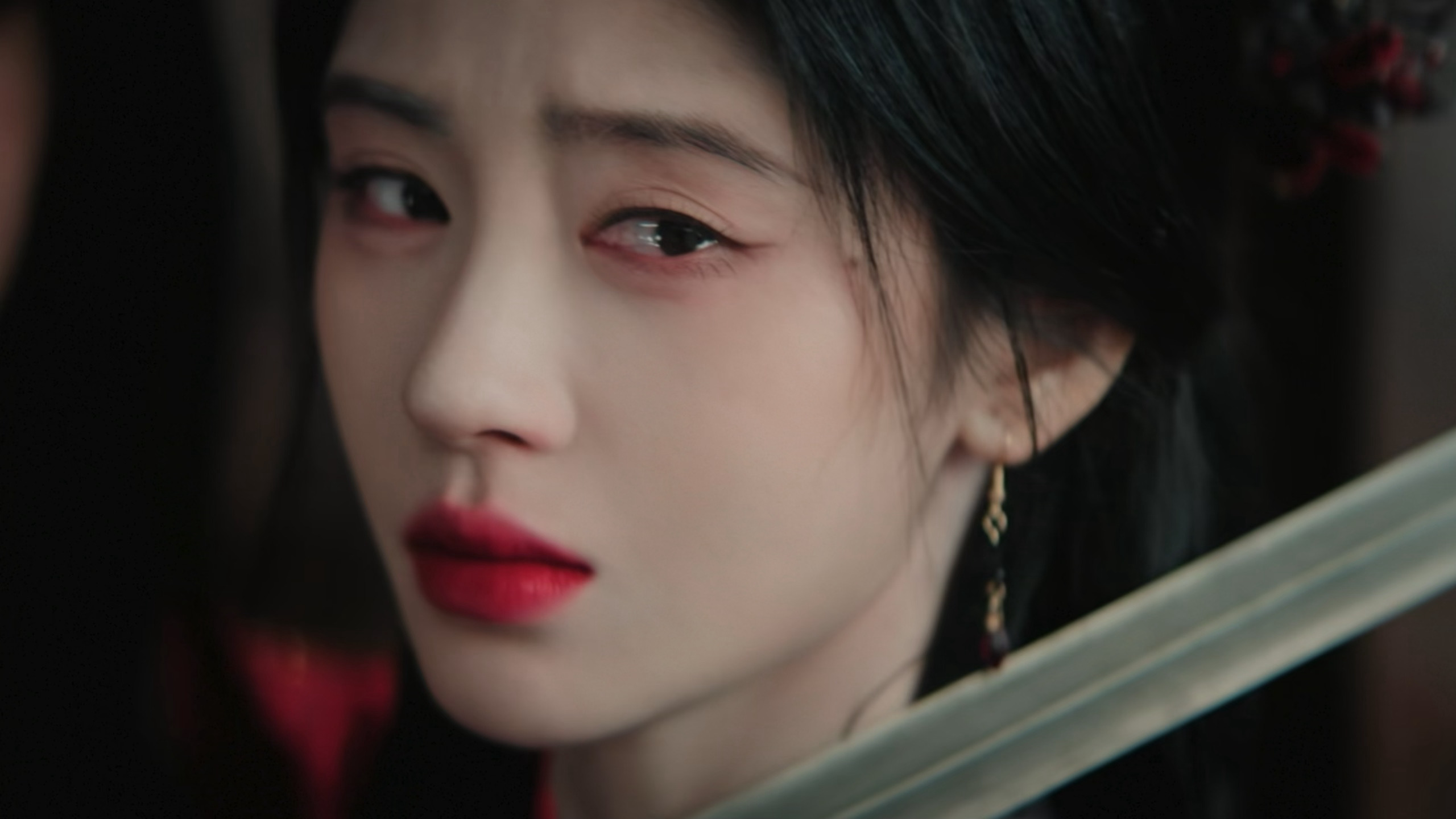 我见犹怜的露芜衣 