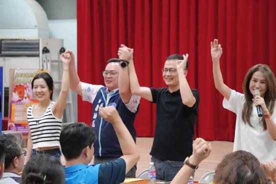 罗智强驳斥与朱立伦、郝龙斌结盟流言：从未与参选人私下见面！

国民党主席选举白热