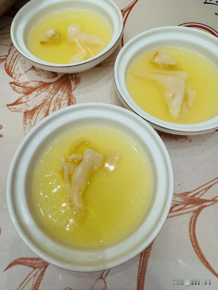 猜猜看，这是哪里的婚宴？这几个菜得多少钱？