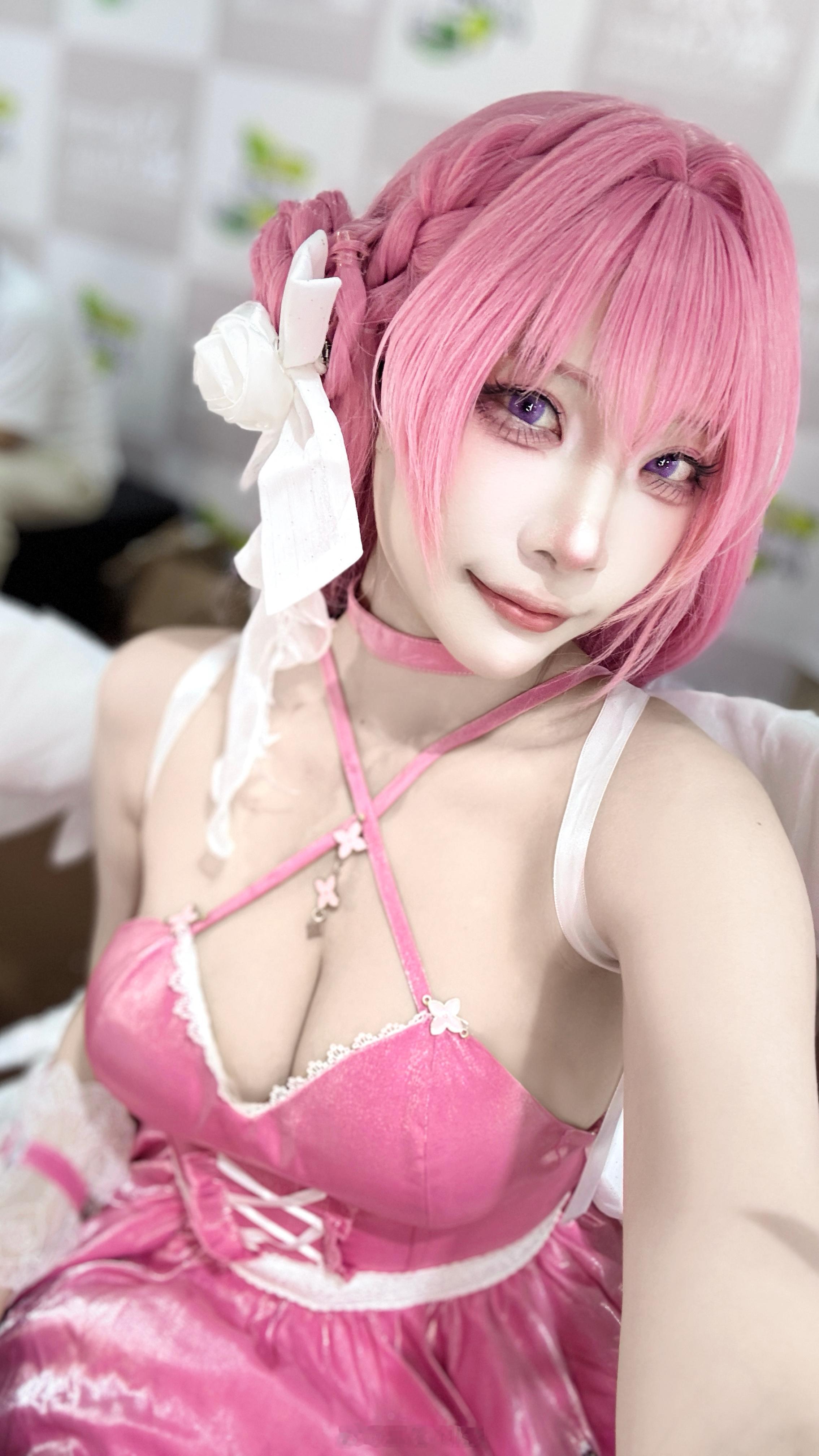 今天的dora，依旧是在psdA区会待到下午四点~ 