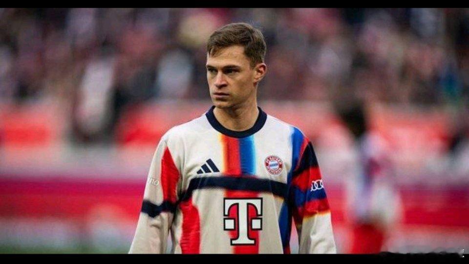 1月5日讯 据德国天空体育记者Torben Hoffmann报道，拜仁慕尼黑球员