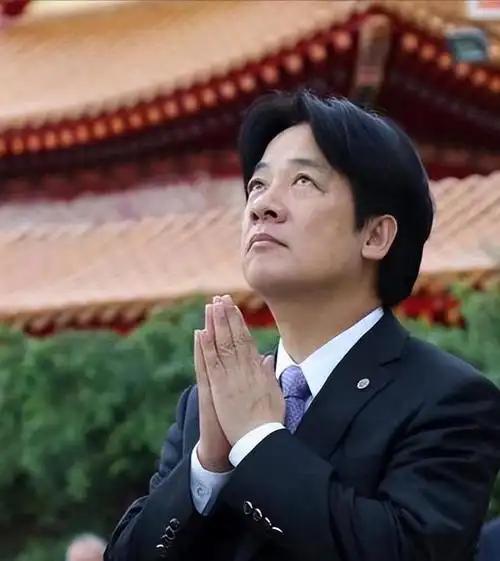 就在刚刚，

‘台独’分子赖清德正式宣布

8月27日，赖清德正式：卫福部将在今