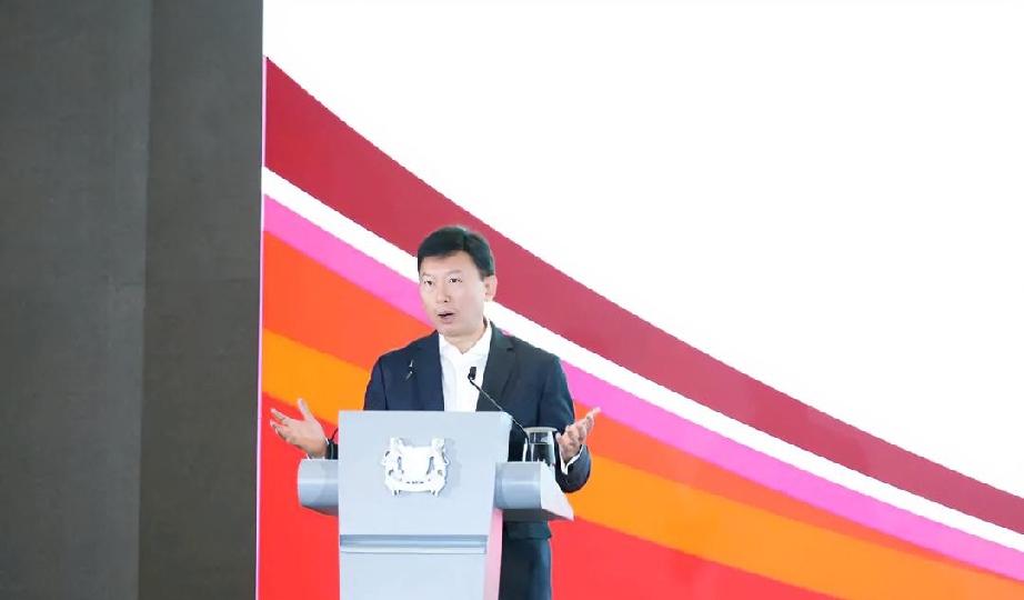 ​不止宁大，不少高校为了冲国际化排名，一味优待外籍学生，把校园本该平等的资源划分