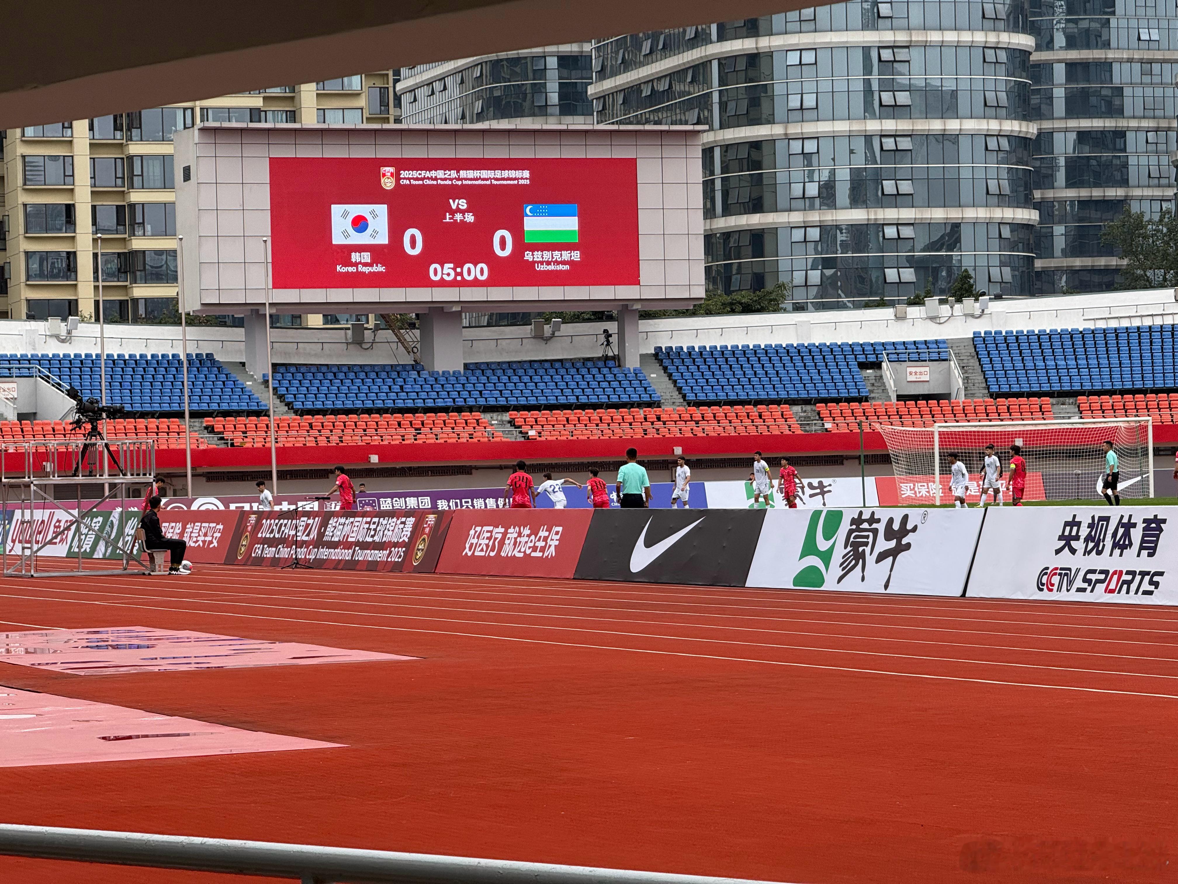 办法总比困难多，将就看吧 