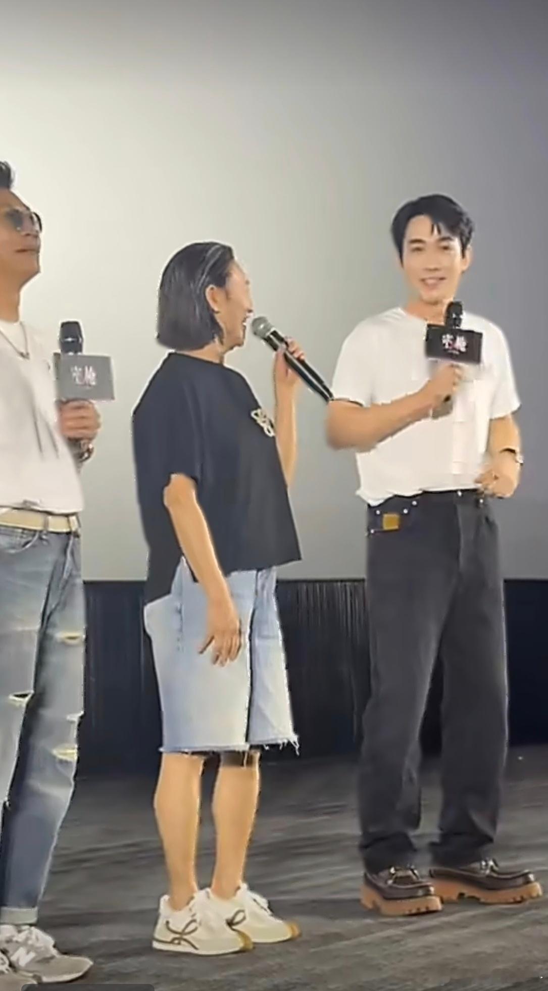 惠英红喊朱一龙龙宝贝 《空枪》杭州路演也太好嗑！红姐夸朱一龙学粤语不到一个月就能