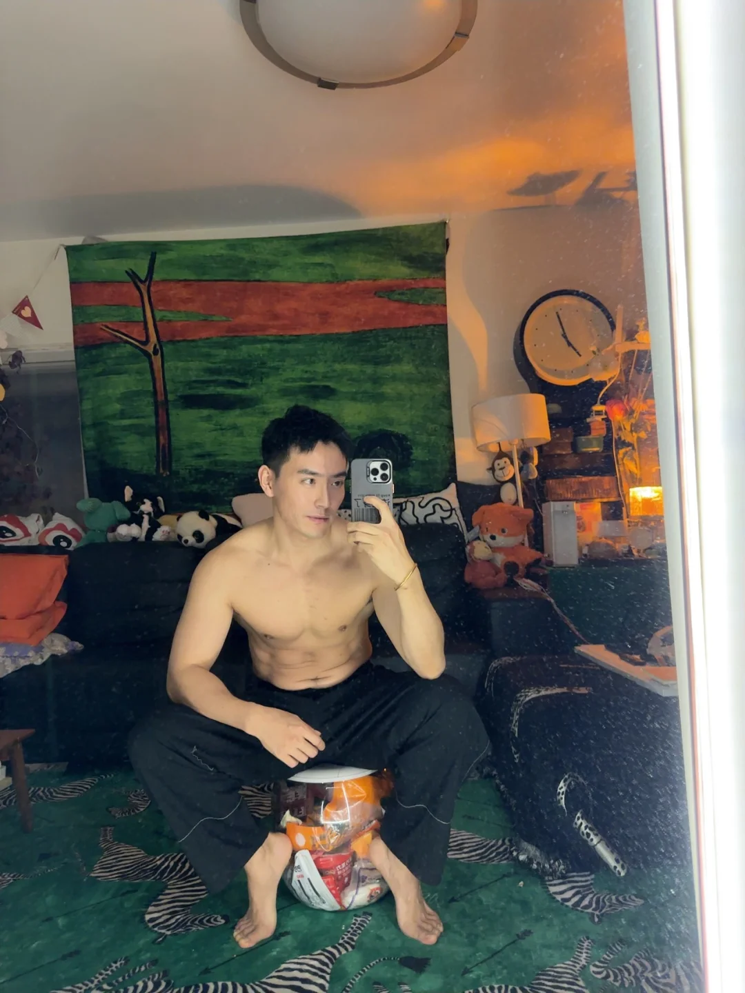 还是那个“零食桶”这次这样拍～好看么？