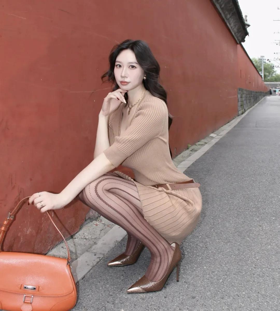 喜欢显瘦,知性的搭配吗?