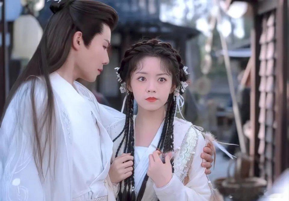 网红赵今麦2.0出现了 ​​​