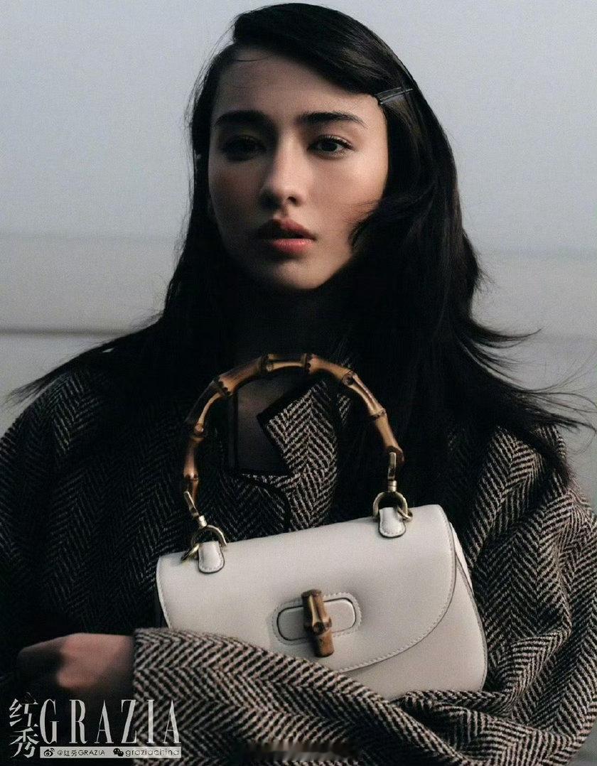 曝刺棠女主不是李宛妲曝刺棠女主另有其人 啊这啊这。就是说张凌赫《刺棠》居然又有新