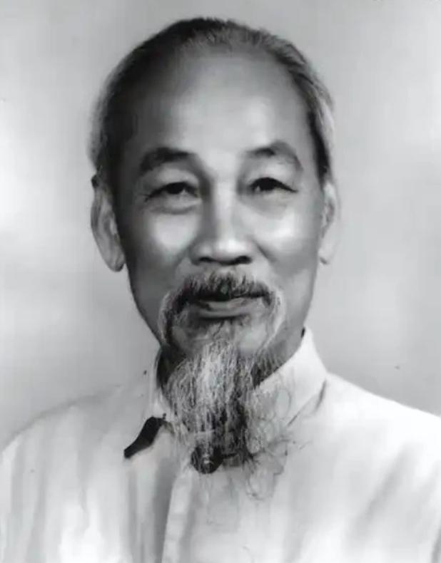 1969年胡志明逝世，周总理严令大使不许吊唁！事后才懂，这是顶级大国智慧

主要