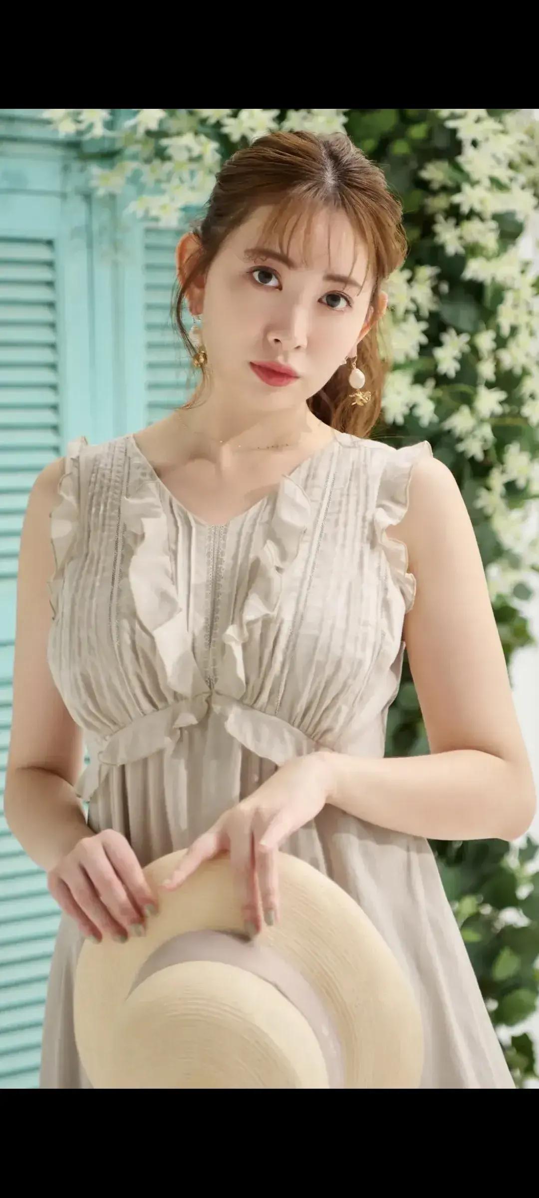 美丽的小嶋阳菜——美图集358