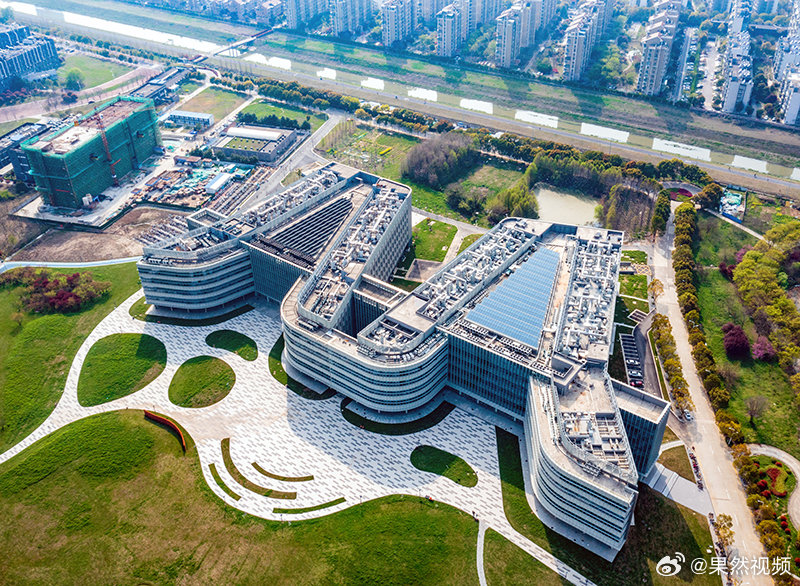 高校在鲁招生预估分数线【2026年中国药科大学志愿填报建议：3000名之内可报药