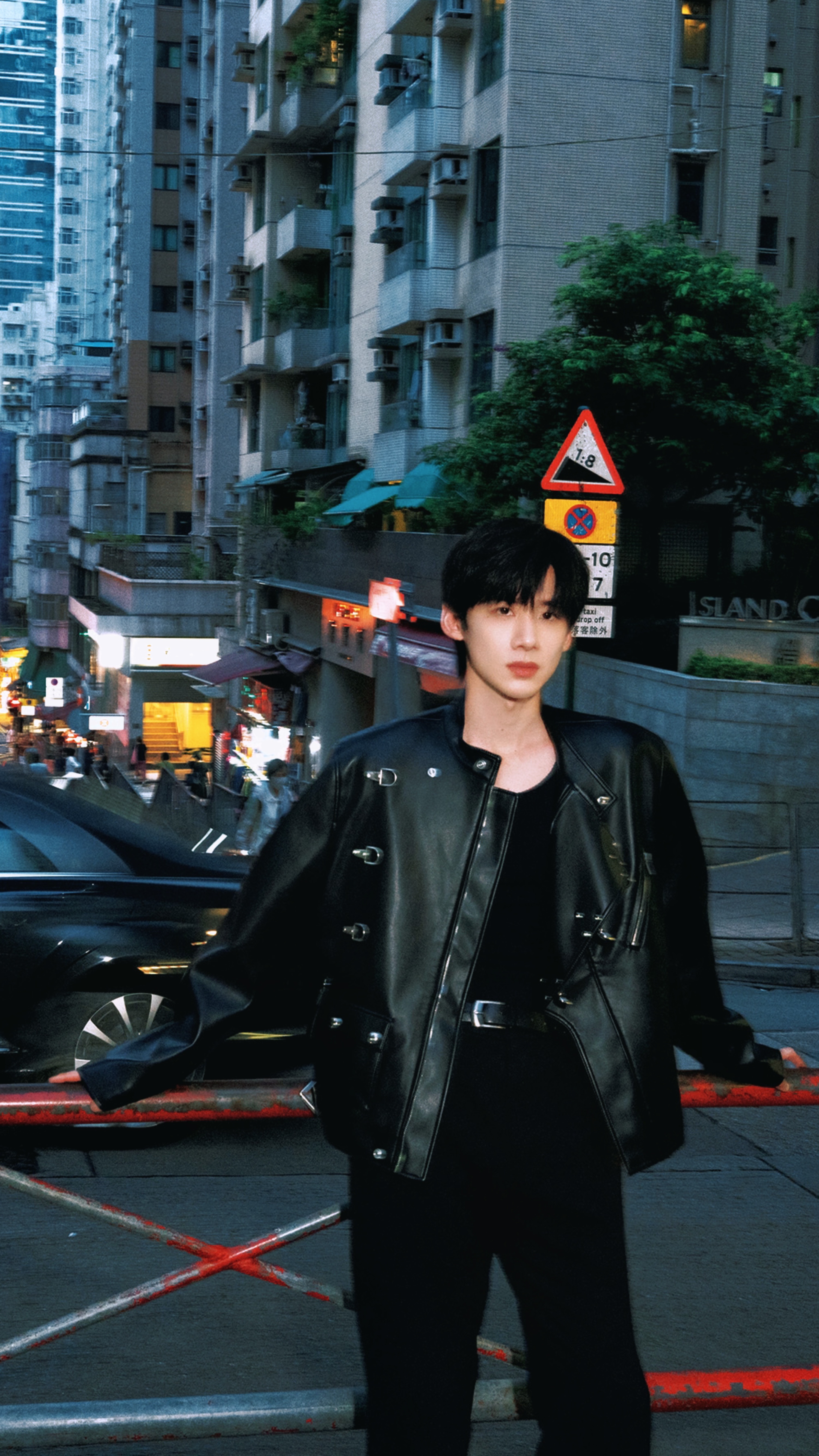 以延📷𝑯𝒐𝒏𝒈 𝑲𝒐𝒏𝒈 ​​​