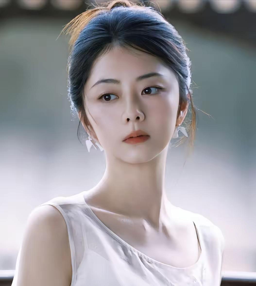 《我的山与海》一看就让人上头。刚看完两集，那剧情就像过山车，跌宕起伏，目不暇接。