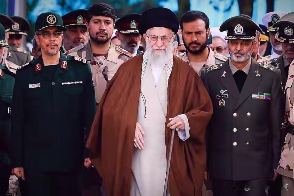 叛军赌输，哈梅内伊开始放权，赶在灭国之战打响前，中方斩钉截铁