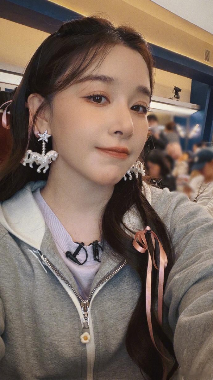 阚清子二公给自己加油阚清子加油四连拍乘风而上，再启新程！阚清子为二公自我加油，以