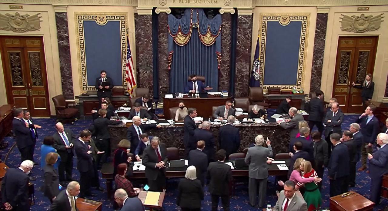 美国总统特朗普6日称，他所属的共和党必须赢得今年国会改选，也就是中期选举，否则他