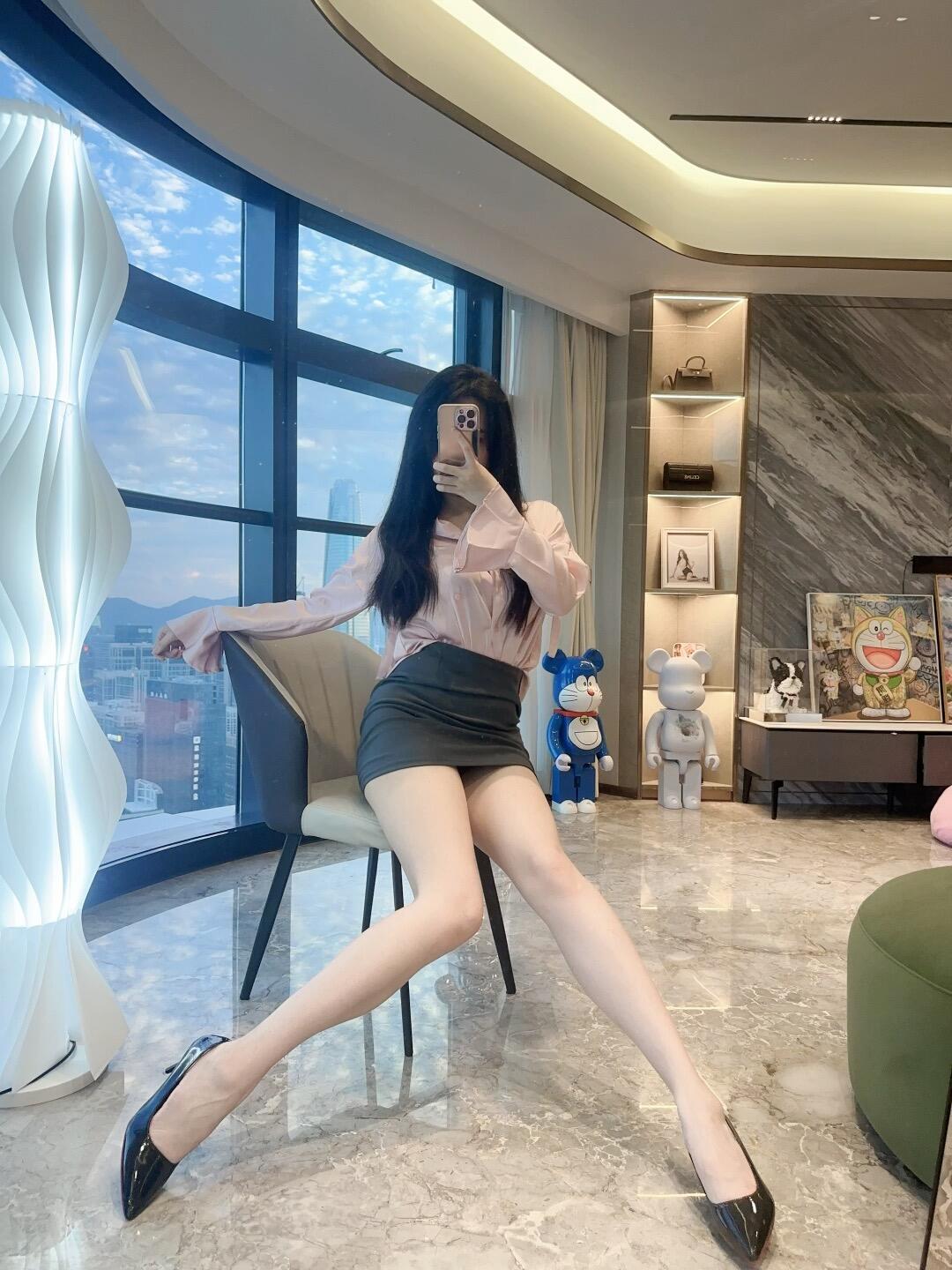 每天拍个，晒晒生活，去去霉气，攒攒快乐，关于明天的事，后天就知道了，每...