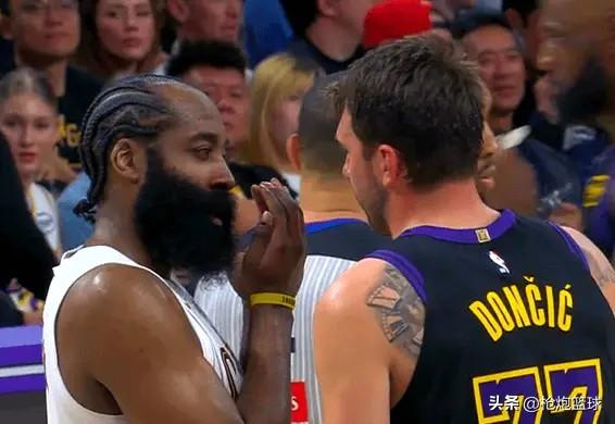 哈登惺惺相惜啊

骑士113-127不敌湖人，赛后美媒Oh No He Didn