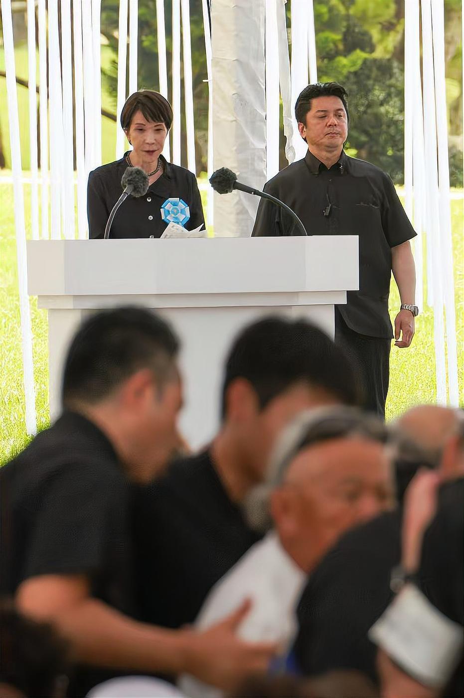 G7峰会风光无限，高市早苗返乡参加追悼会惨遭民众抗议
 
刚在G7峰会扮演大国领
