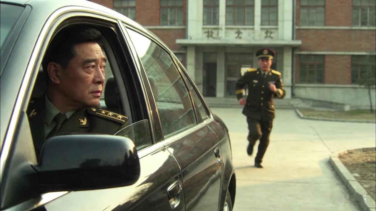 首次陪首长下基层考核，让我读懂部队守时如山
 1994年下半年，我刚调进机关不久