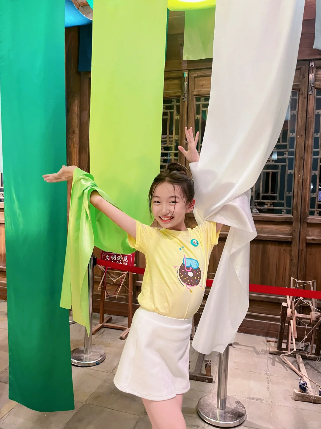 小孩姐的创意 飞天😂