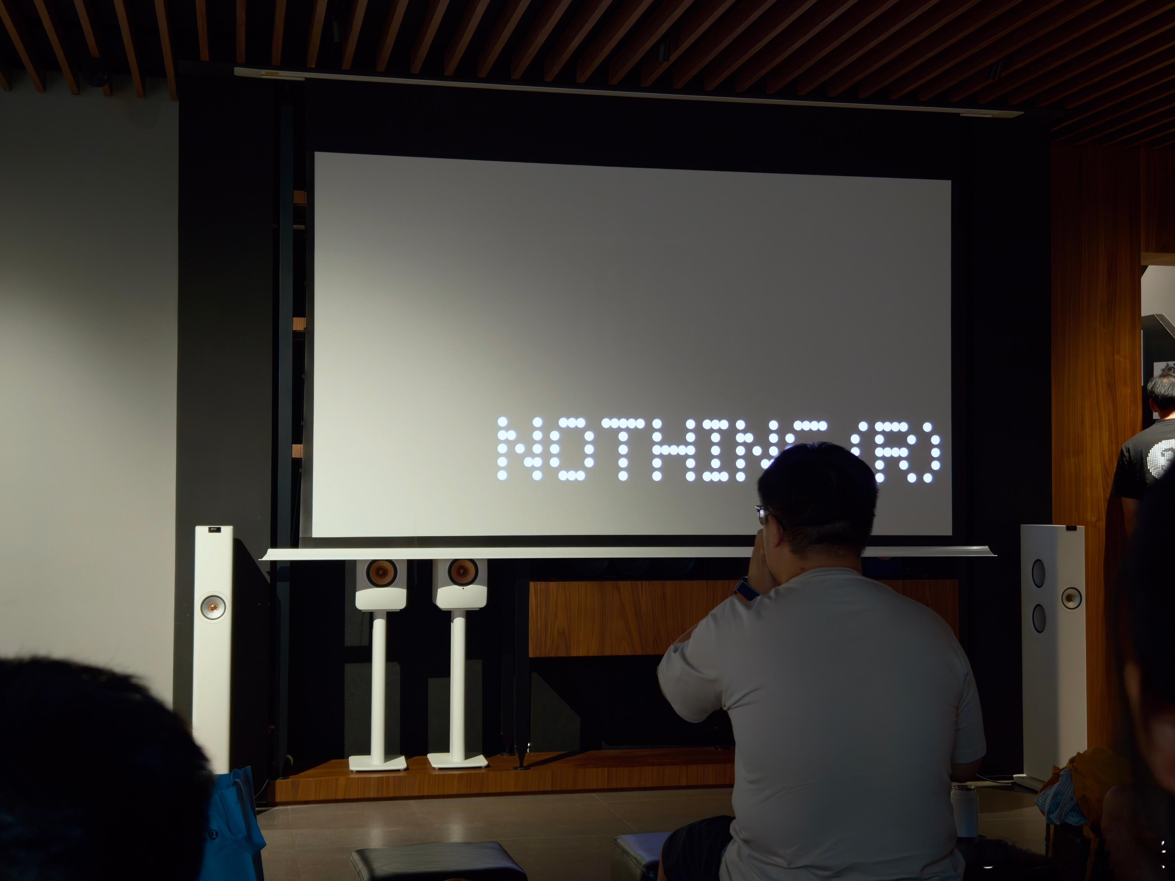 Nothing 这活动非常 Chill  ​​​