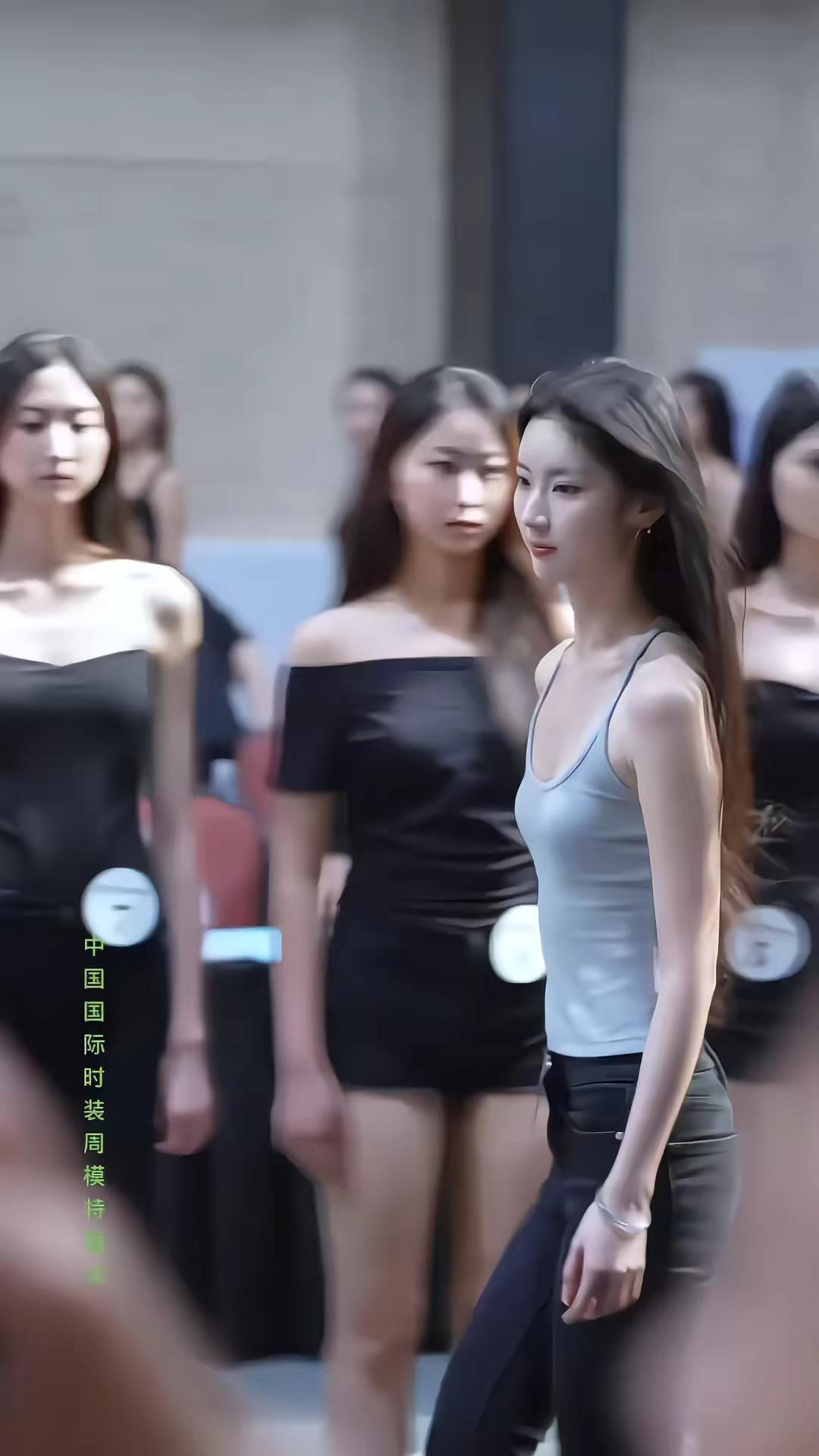 唯一纯白的茉莉花  博主小姐姐:董雨萱