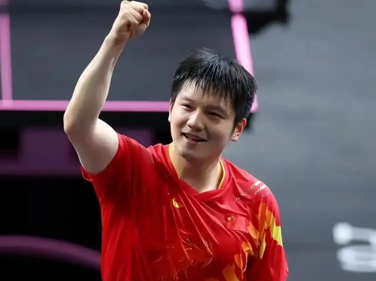 明眼人都看得出来，国乒男单最近是真不太行。

WTT横滨冠军赛，国乒派出周启豪、