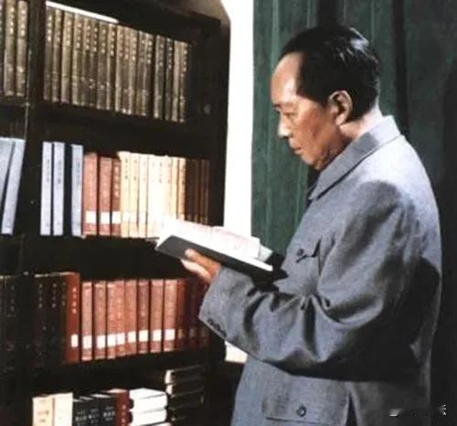 大明灭亡的真正原因我们弄明白之时，也正是我们反思修己之时，以史为鉴，中华昌泰。