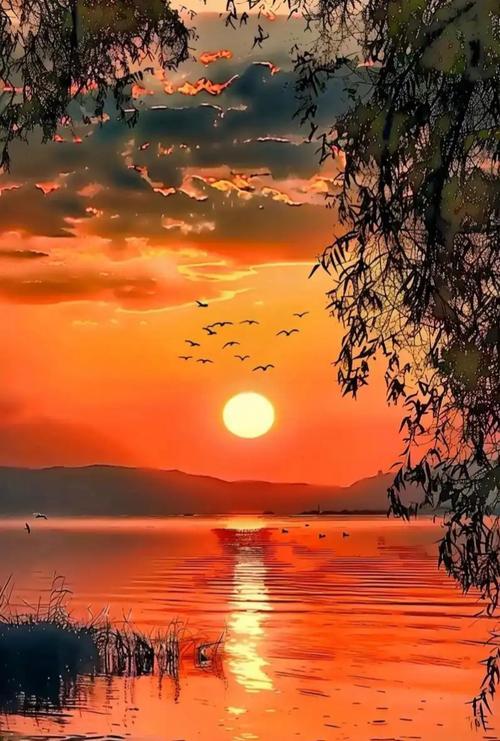 上联：法海无情，水漫金山寺
下联：牛郎有意，情定九女河
下联：织女有心，媒定老槐