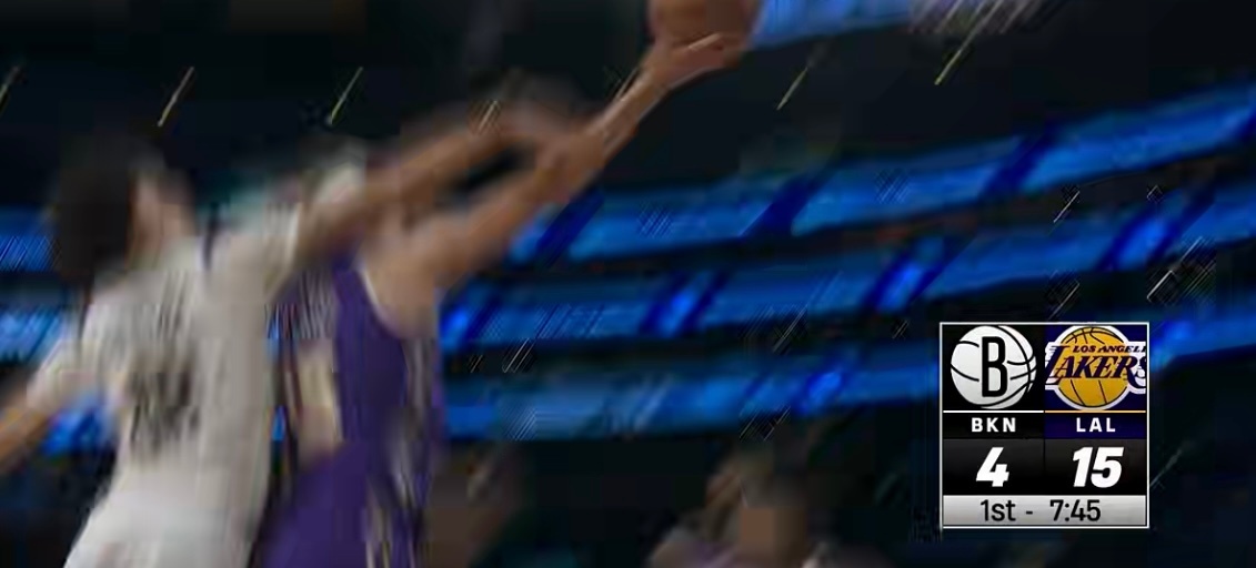 暂停，很轻松 湖人15-4领先篮网vs湖人