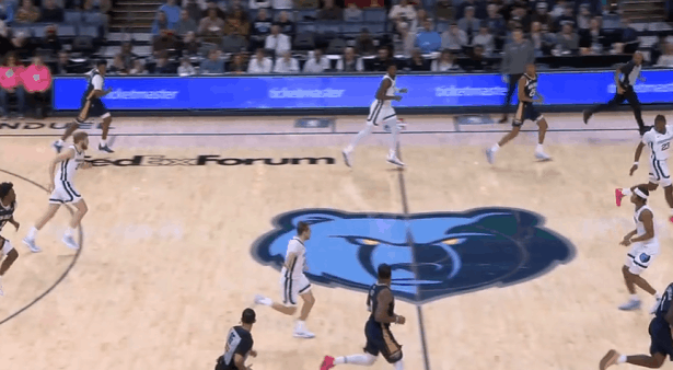 逐帧拆解：萨迪克-贝赛季最佳表现，高效爆砍36分助队取胜图1奎因弧顶发牌，鹈鹕两