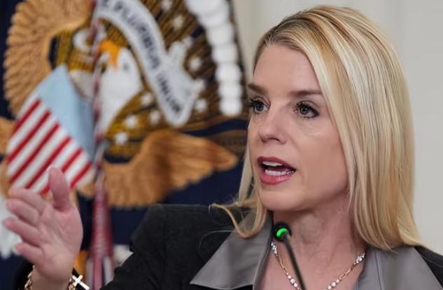 4月14日国会作证倒计时，前司法部长邦迪直接放鸽子，司法部一句“卸任免责”就想把