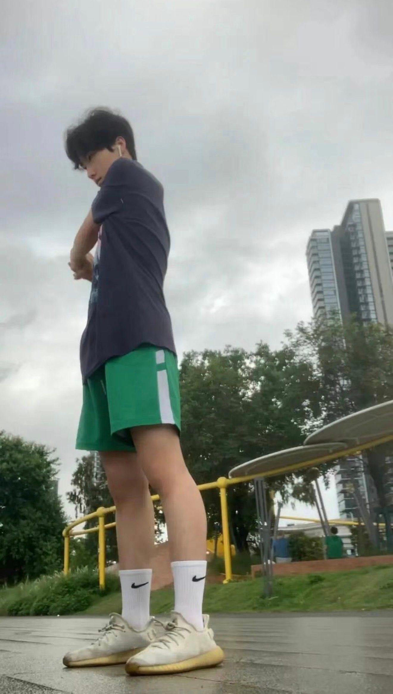 天赋决定上限，努力决定下限，只要你肯付出，就一定能看到收获。 