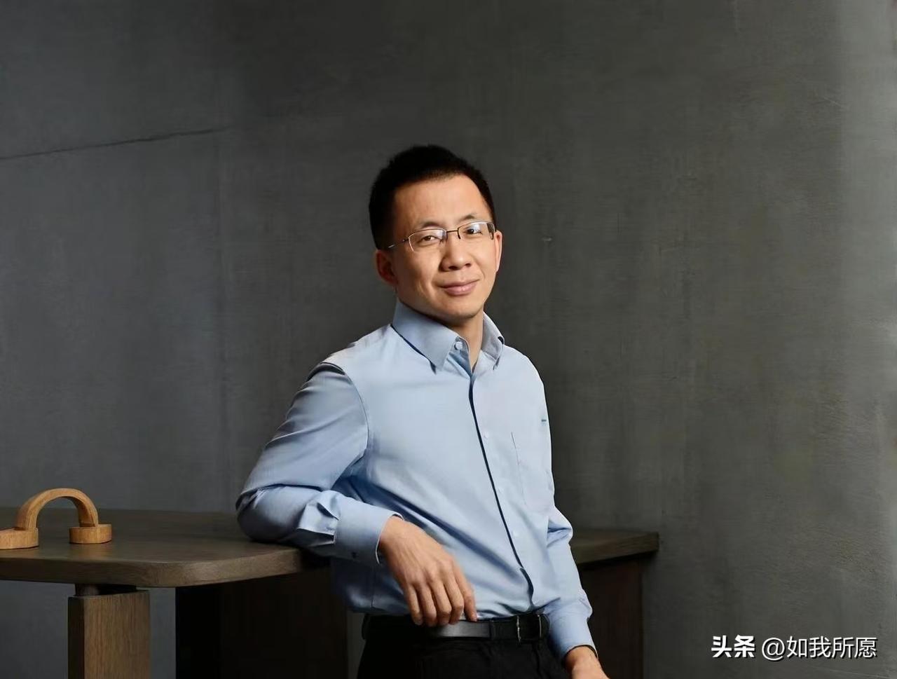 张一鸣的豆瓣账号，
停在2020年。
账号名“onebird”，2005到202