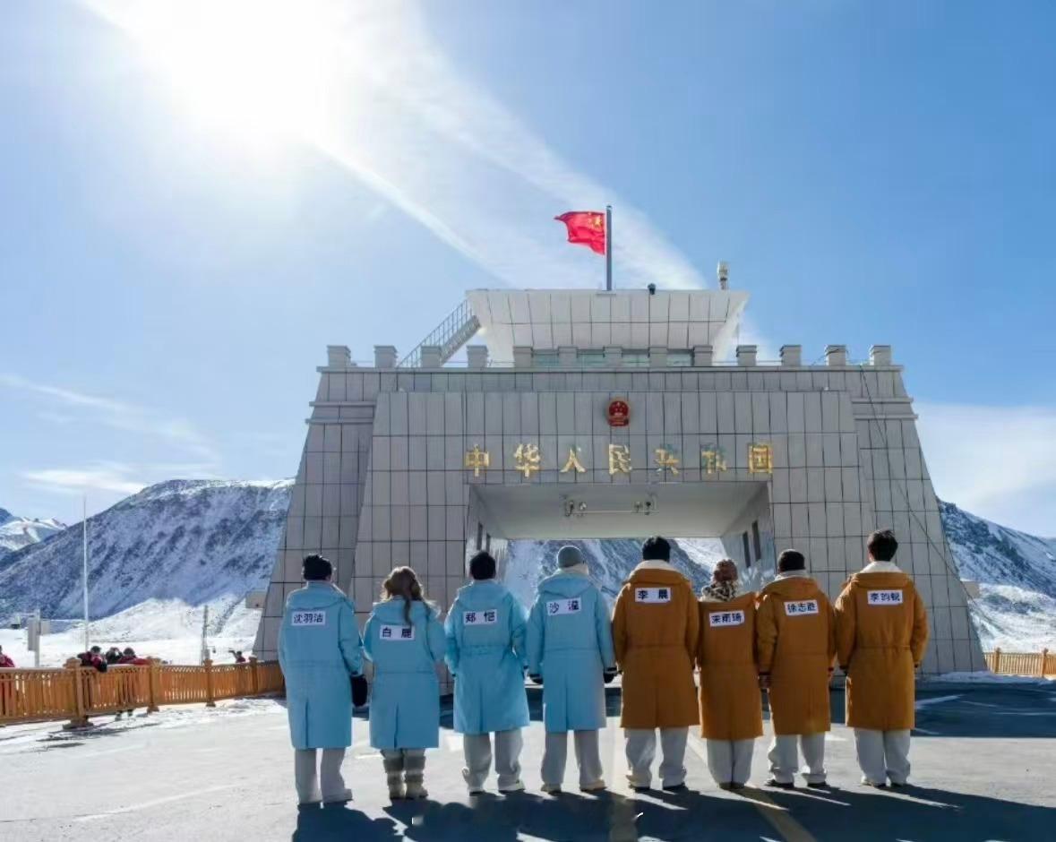 看完《天路篇》收官，我以为要等很久，结果《奔跑吧14》这周五就来了！首期嘉宾是时