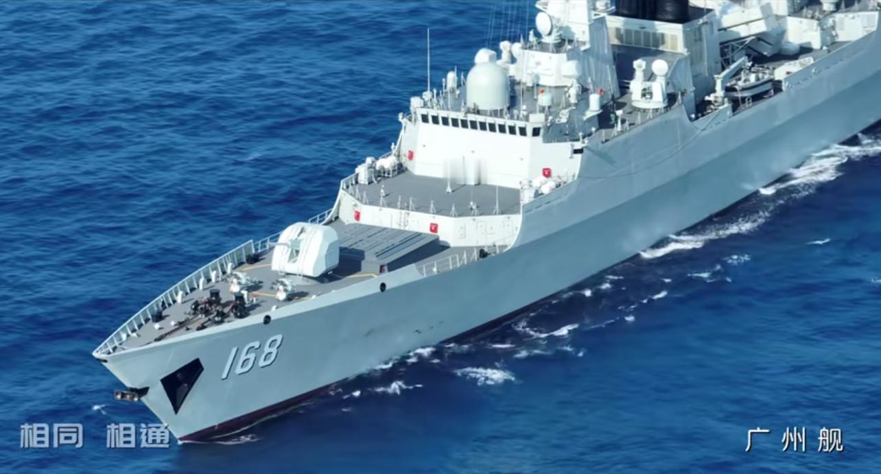 升级后神清气爽的052B广州舰，拆掉从俄国进口的3S90单臂发射架，换上32单元