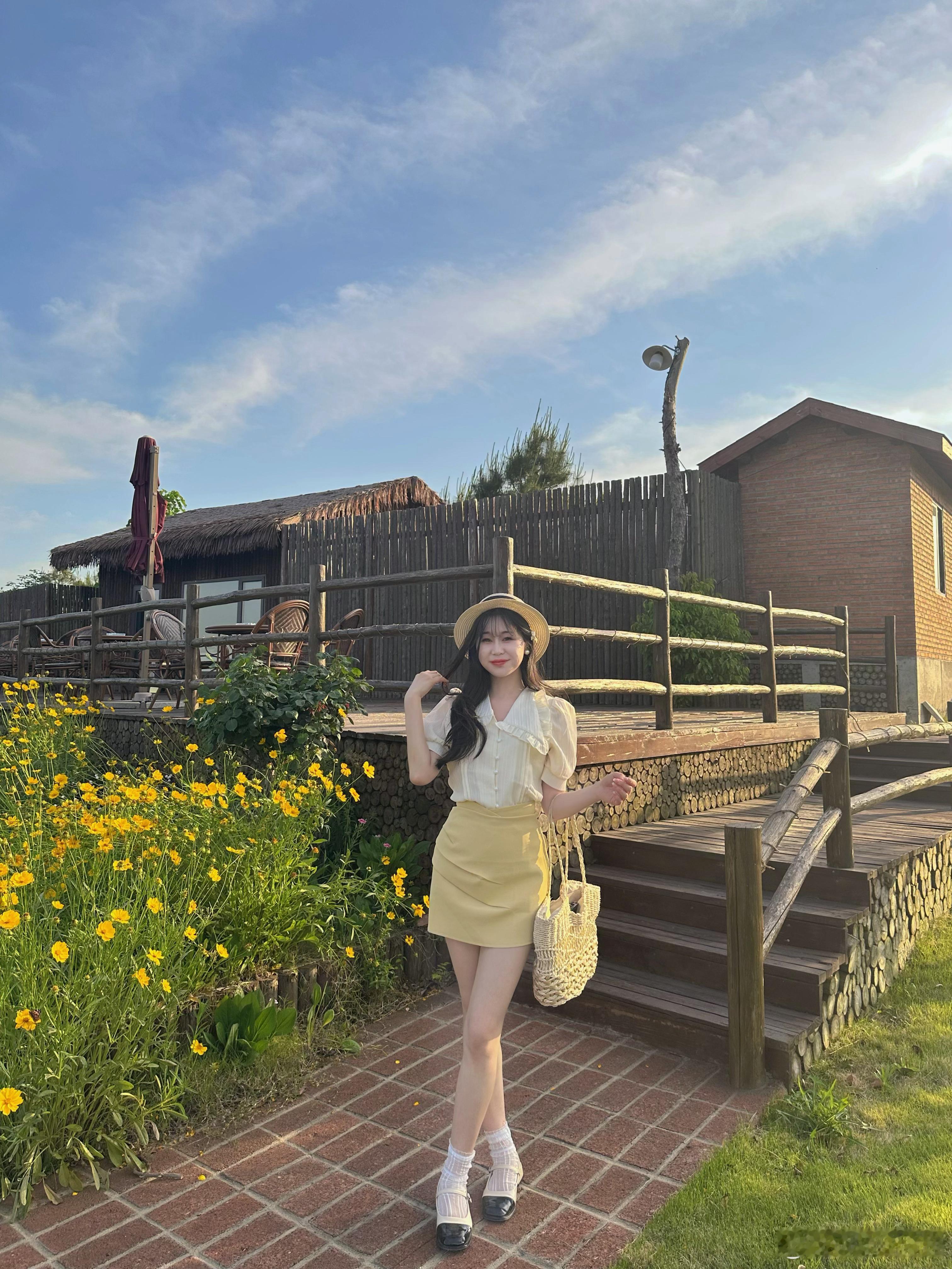 和修狗🐶过夏天🌿🧚🏻‍♀️👗:世纪少女 ​​​