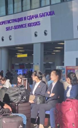 【朝鲜年轻女性越来越多地在俄罗斯机场被发现，她们被带入俄罗斯从事劳动力短缺的工作