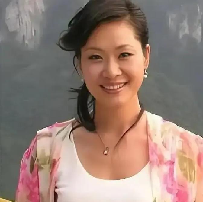 23年过去了，当年那些等着看笑话的人，脸都被打肿了。2001年，36岁的于文华带