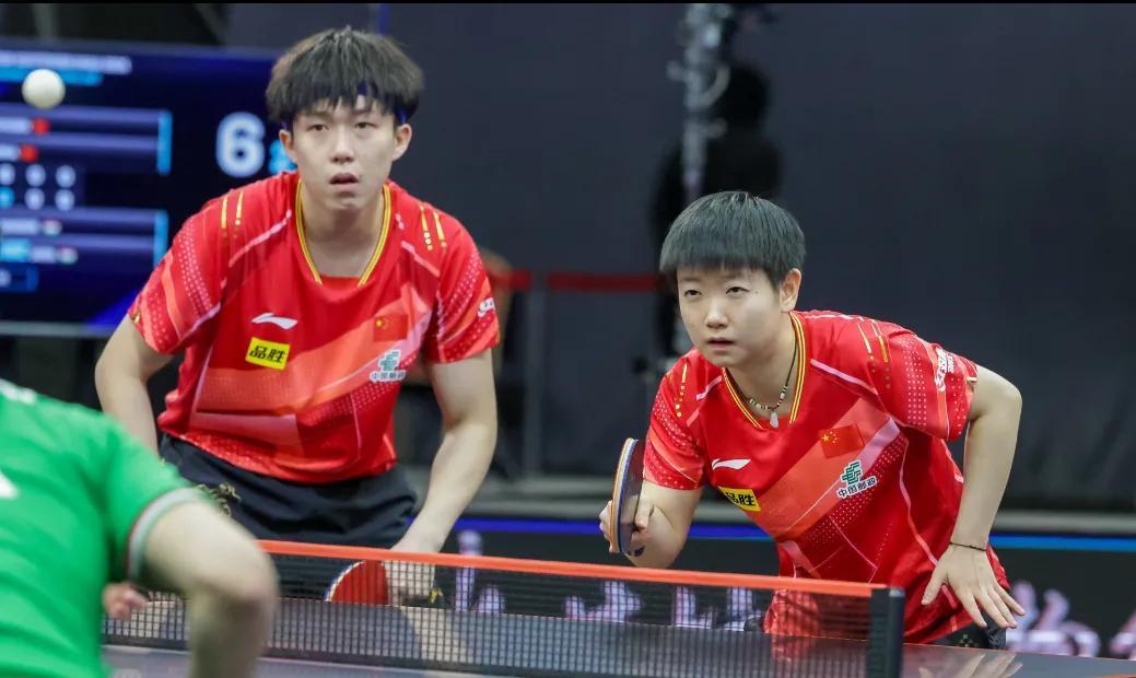 混双四强产生！
#WTT多哈球星挑战赛# 混双四分之一决赛结束，国乒王楚钦/孙颖