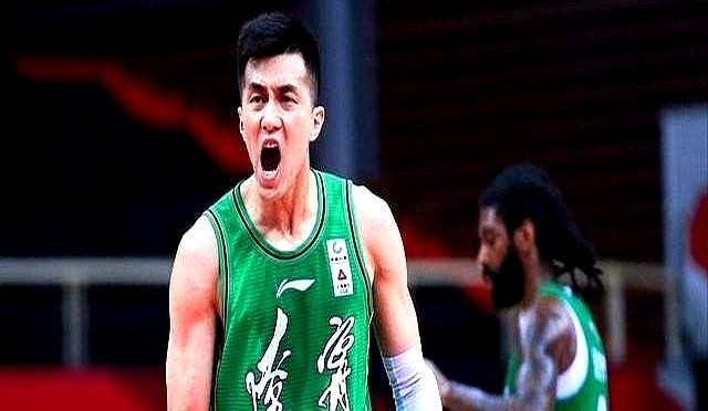 输给韩国队那一刻，我脑子里蹦出来的，居然是郭艾伦。

这场失利让人念起郭艾伦的珍