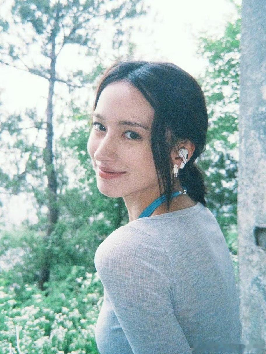 🍉《小船三年又三年》：刘昊然x李宛妲“伪骨科+公路+双向救赎”背负巨债的货车司