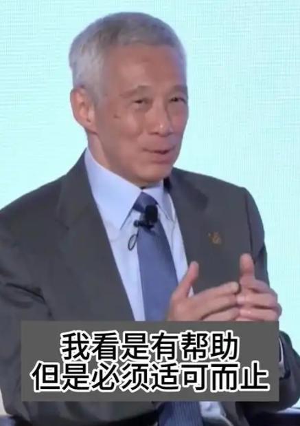 有些人不知道，目前新加坡人不希望西方落后于中国的，他们整天在呼吁西方要防备中国。