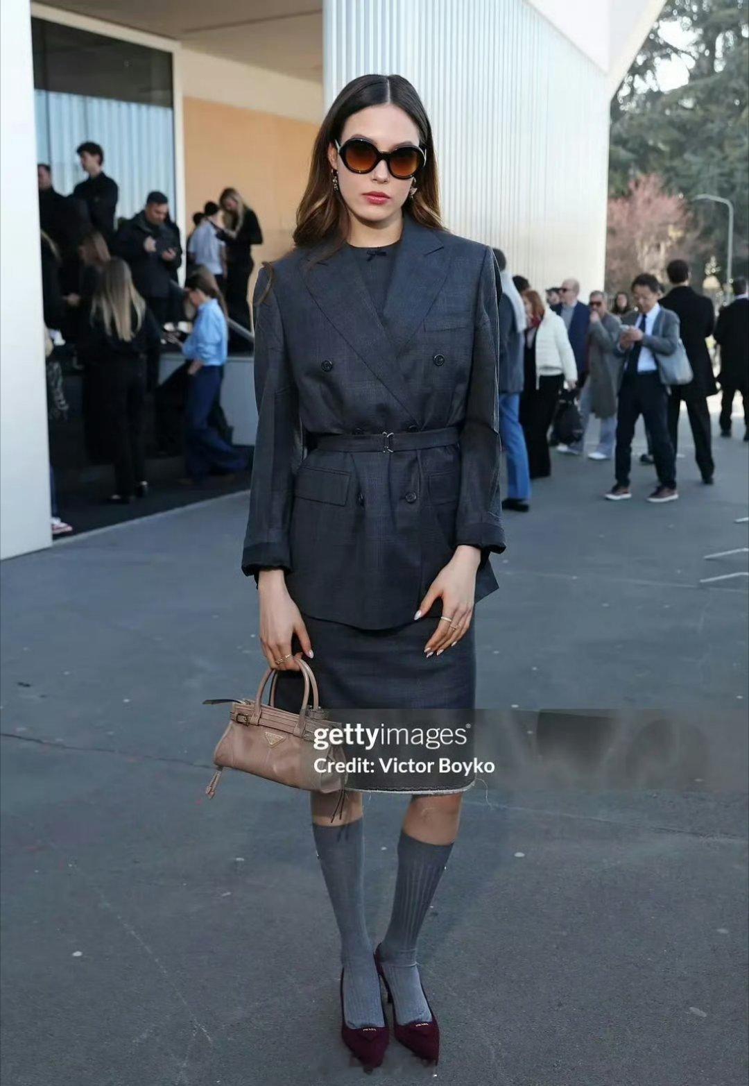 哇哦，谷爱凌也去看时装周了呢，这位姐是真的要颜值有颜值，有实力有实力啊，这时尚表