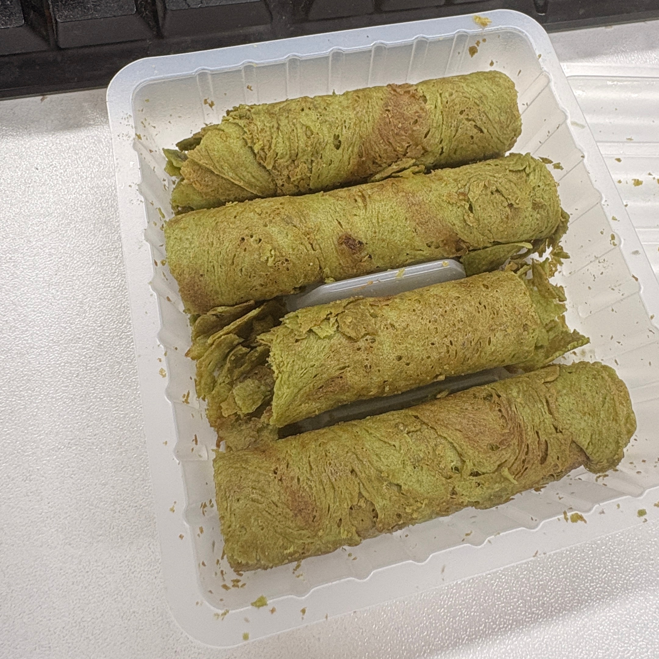一年多了我还在吃这个波力卷最后一铁盒了