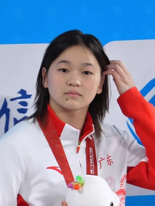 ------

文艺清新风

  • “像呵护一朵初绽的花，像守护一颗未眠的星，